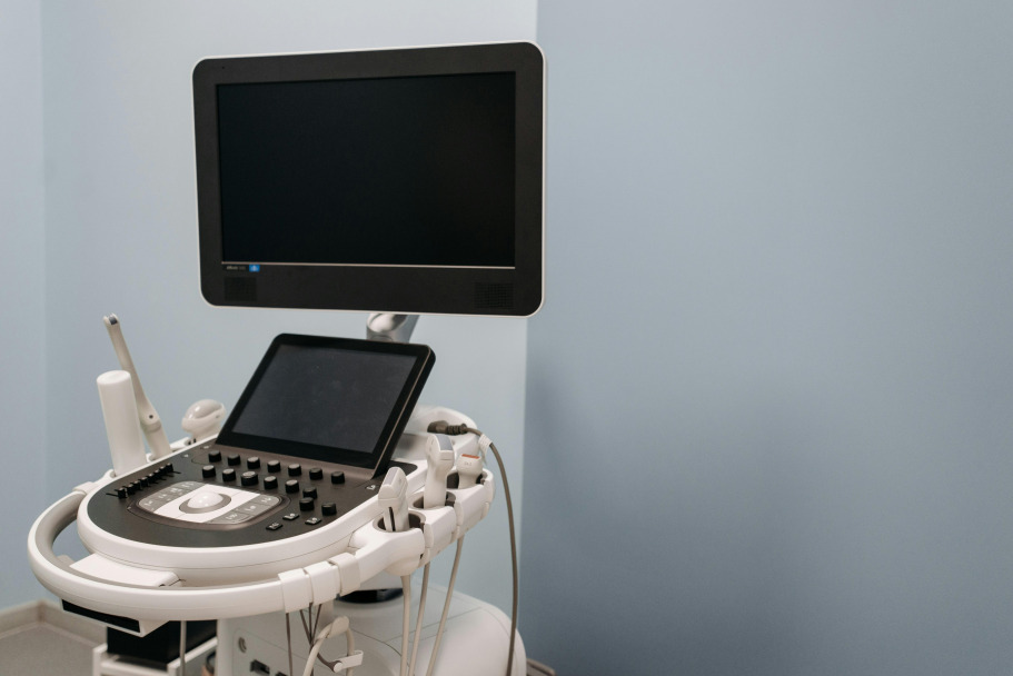 pregnant woman antenatal care